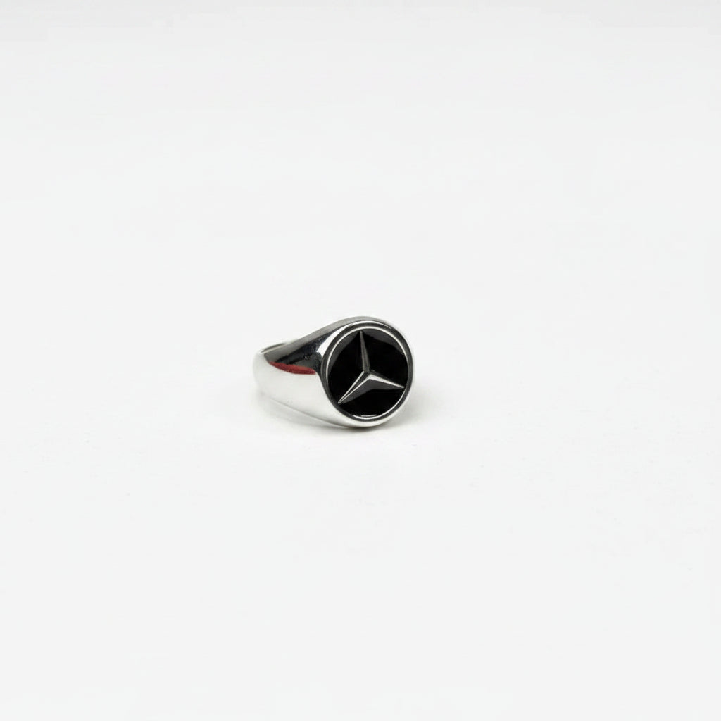 Obsidian Crest Ring